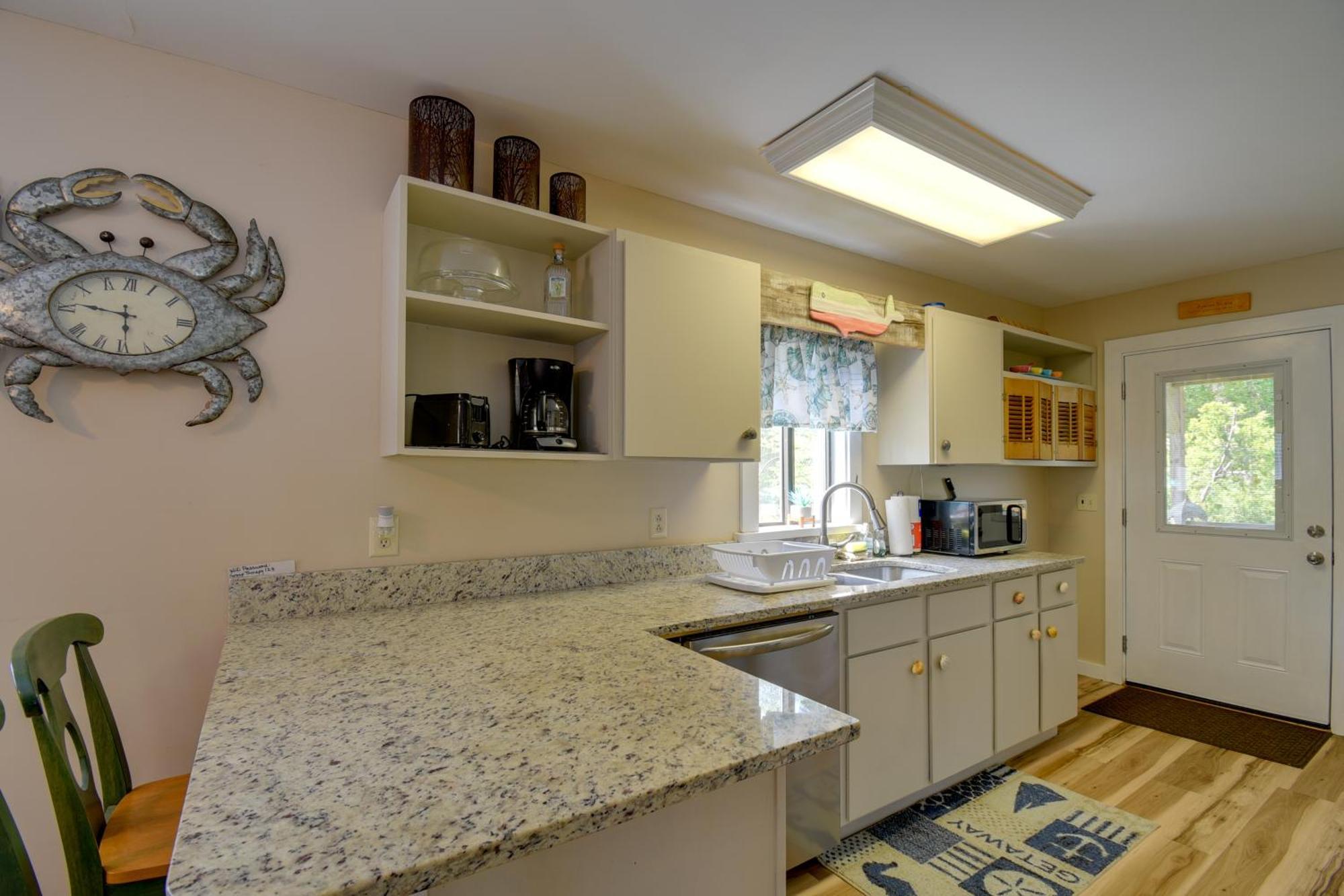 Ocean Isle Apartment With Balcony, 1 Mi To Beach! Ocean Isle Beach Eksteriør billede